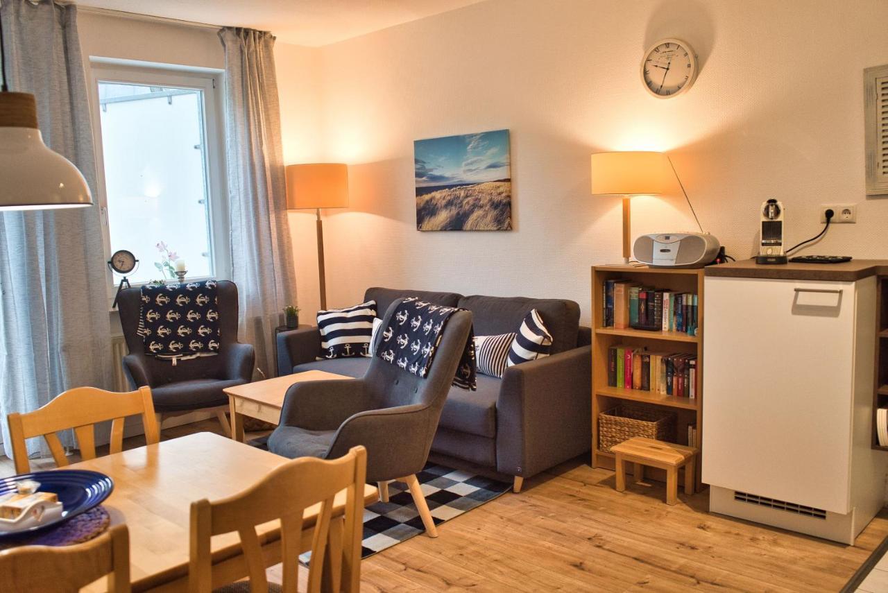 Strandnah, Balkon, Ahoi Erlebnisbad Gratis In Sellin - Strandresidenz Brandenburg Fewo 36 괴렌 외부 사진
