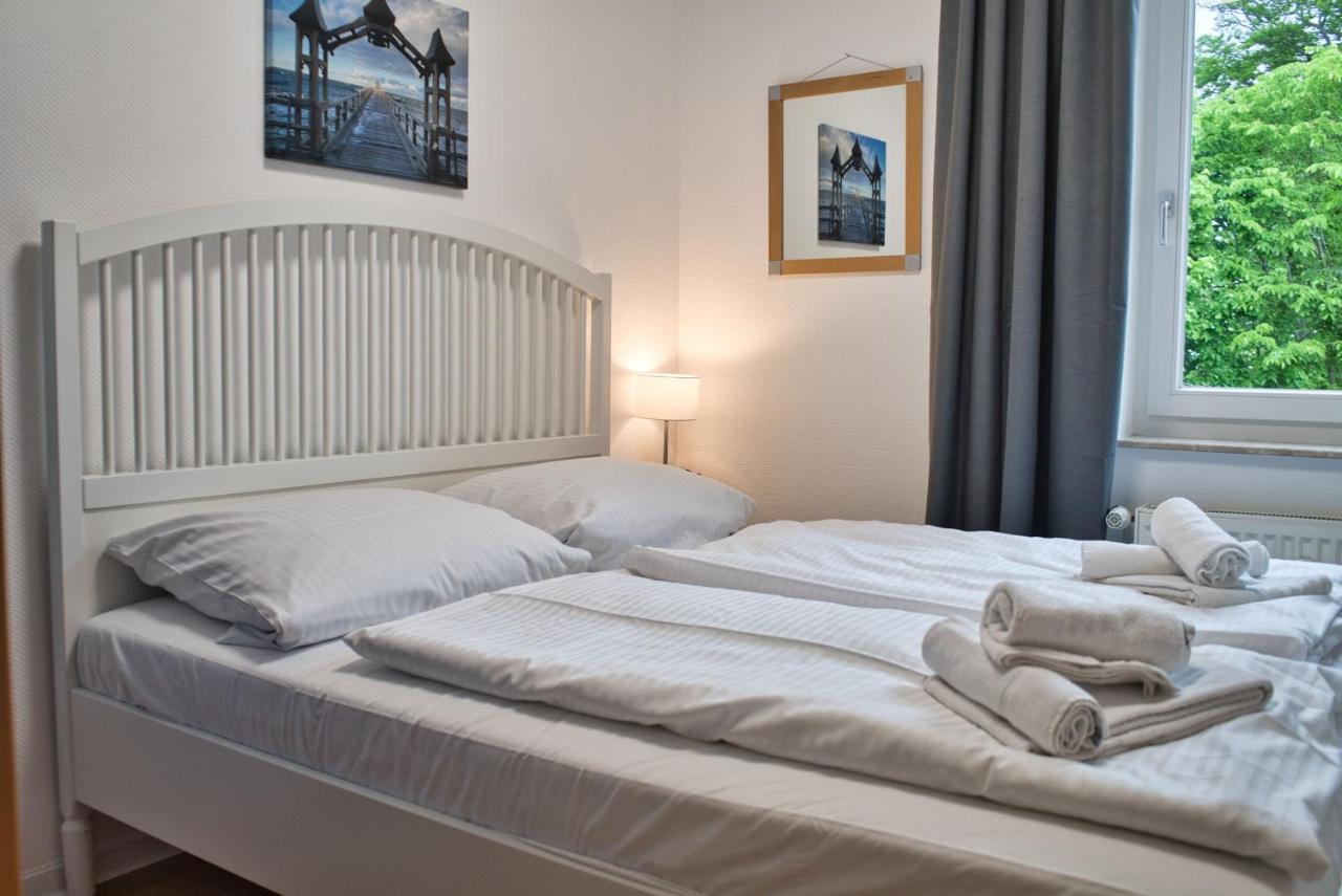 Strandnah, Balkon, Ahoi Erlebnisbad Gratis In Sellin - Strandresidenz Brandenburg Fewo 36 괴렌 외부 사진